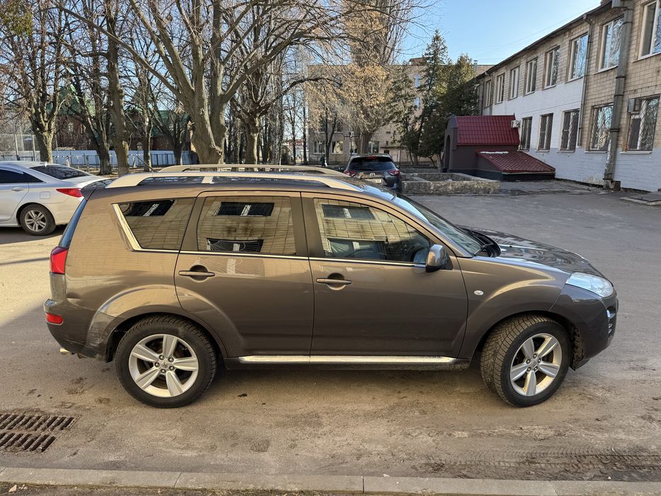 Продам Пежо 4007