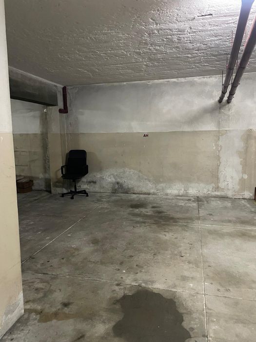 Arrendamento garagem 20mq