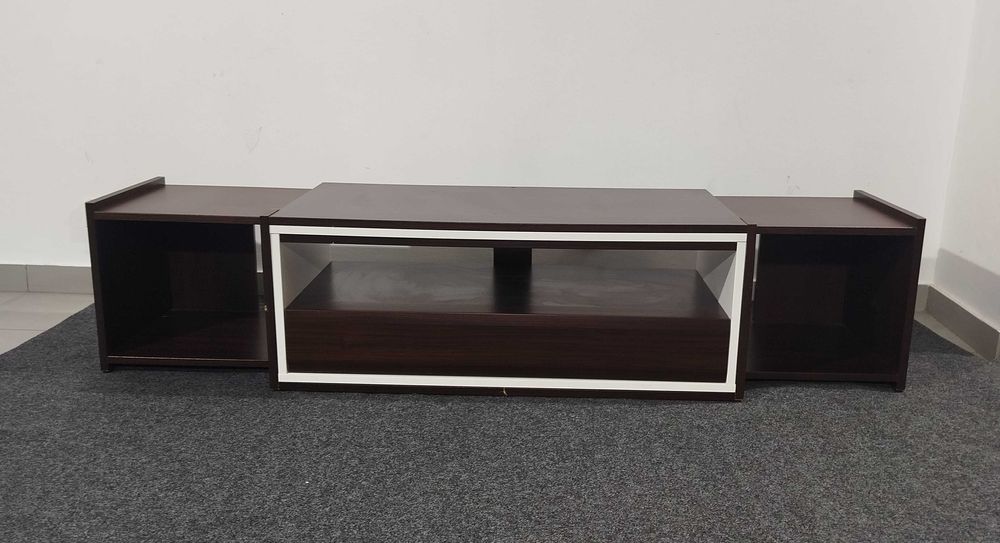 Mesa de TV Televisão Usada