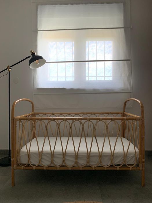 Berço em rattan para colchão 60x120
