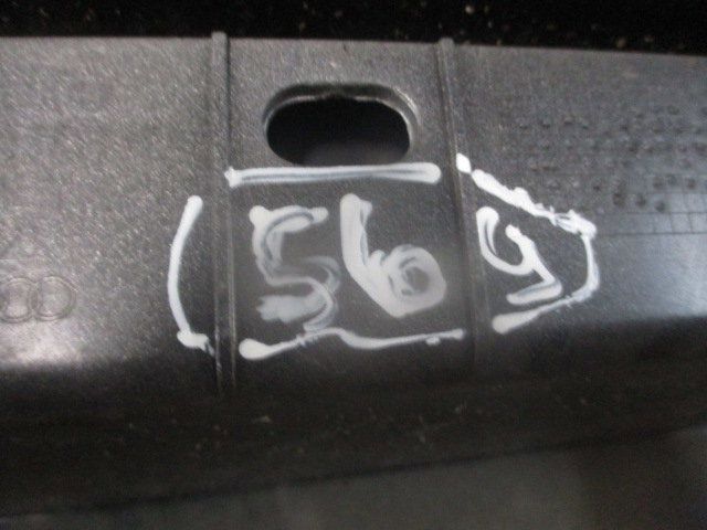 Embaladeira direita AUDI TT (8J3)