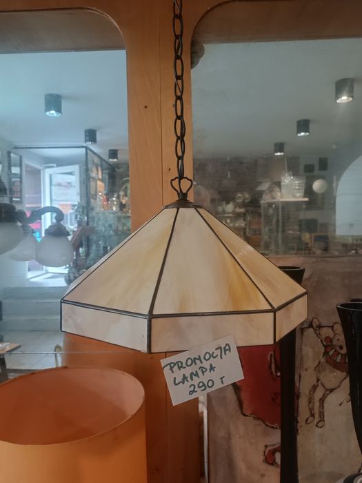 Lampa wiszaca w stylu Tiffany lampa witrazowa