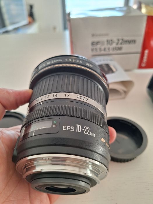 Canon 10-2mm EF-S F3.5-4.5 USM