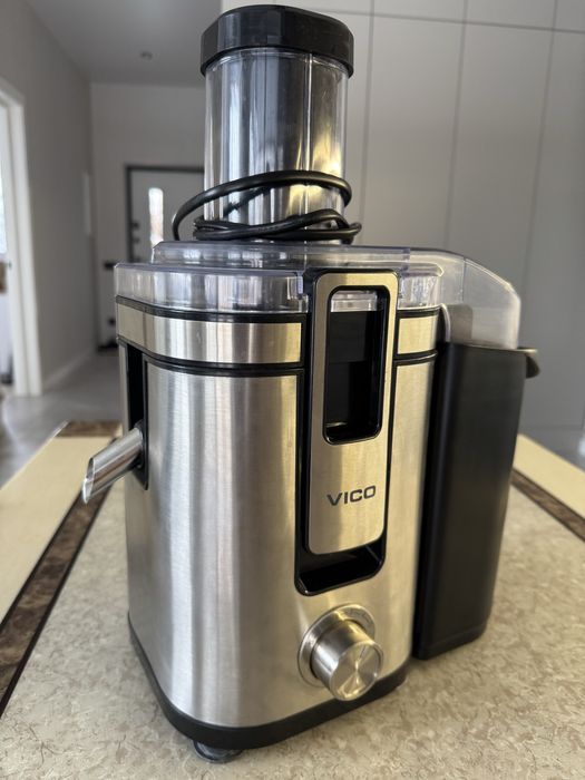 Електрична соковижималка vico в гарному стані