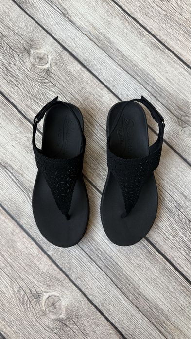 Босоніжки Skechers ArchFit 37p. 24см