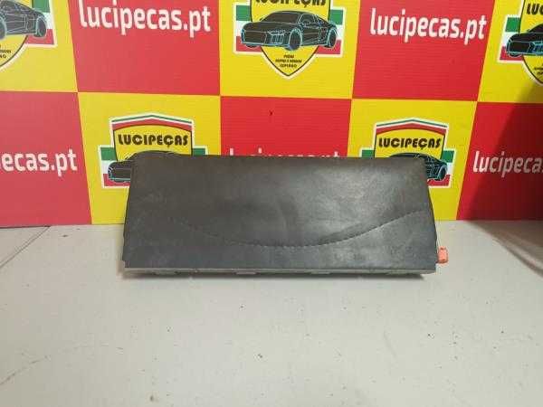 Airbag Joelho VW Golf VII | 131029
