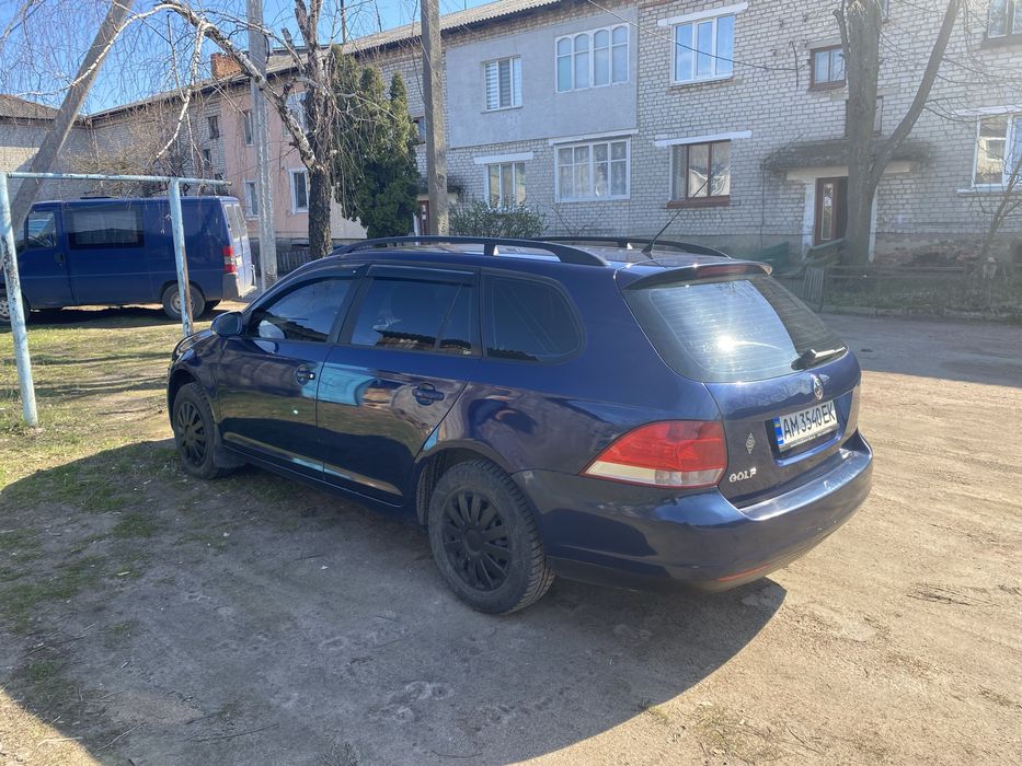 Гольф 5 в хорошому стані