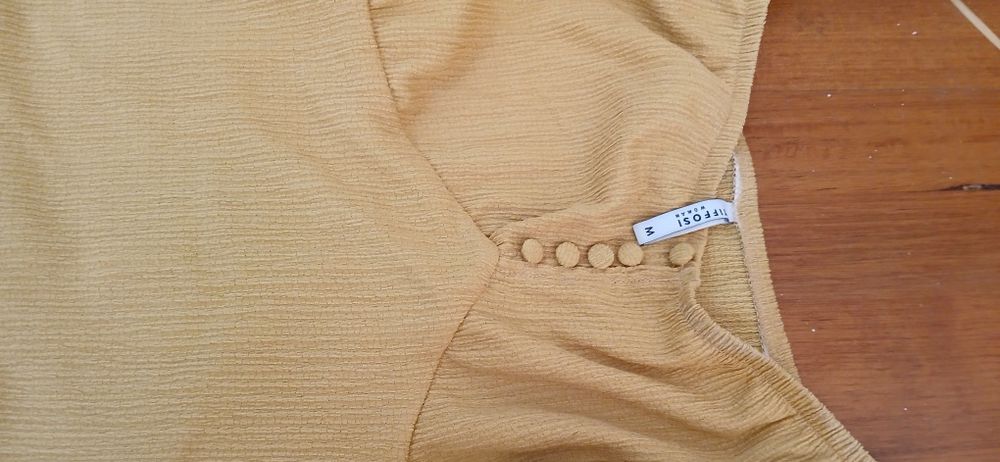 Vestuário  de mulher