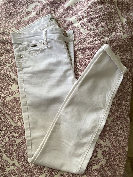 Calças brancas Stradivarius