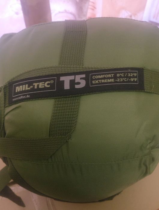 Продаю спальний мішок MIL-TEC,Торг.