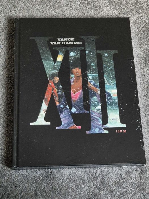 XIII. Tom 2 wyd. zbiorcze. NOWY w folii. Odciśnięcia z tyłu okładki.