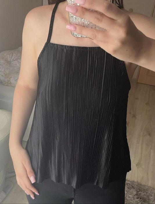 Bluzka na ramiączkach Bershka