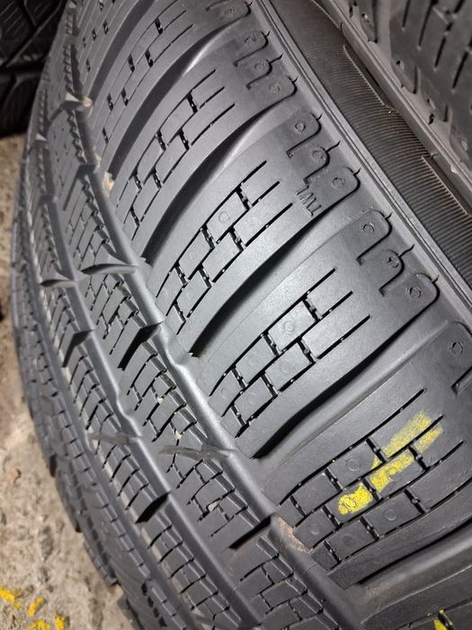 Як Нові 255/45 19 Pirelli Sottozero 2 210 шини б/у зима Комплект