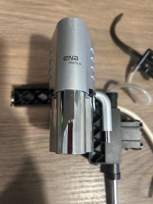Jura ena micro 9 wylewka kawy
