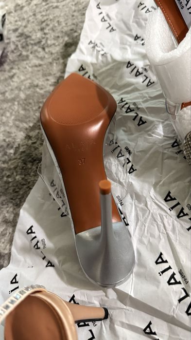 Босоніжки святкові у камінці Alaia Alevi milano лодочки весільні