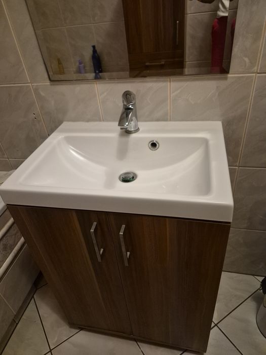 Meble łazienkowe