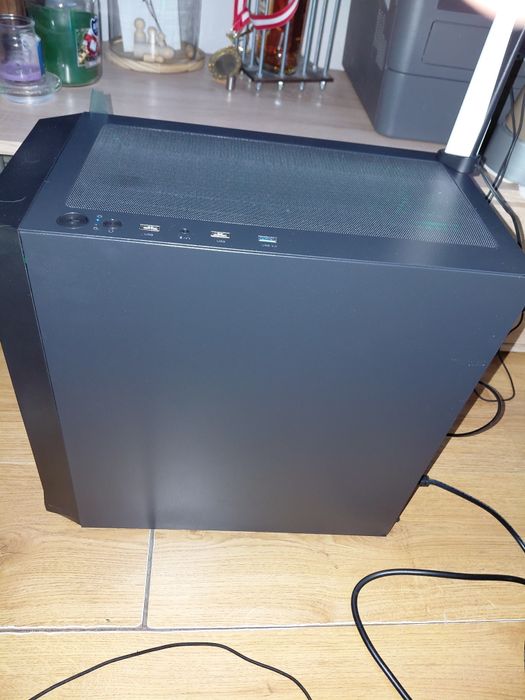 Pc komputera  do gier i nie tylko.