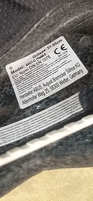 Kask dziecięcy abus