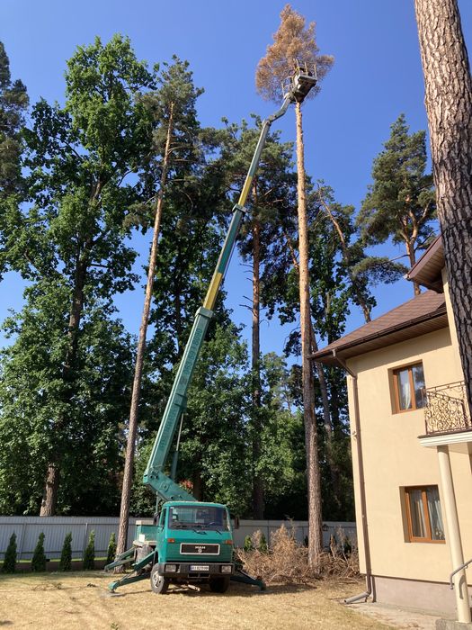 Аренда автовышки 22 24 26 метров