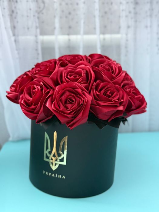 Букет з атласної стрічки