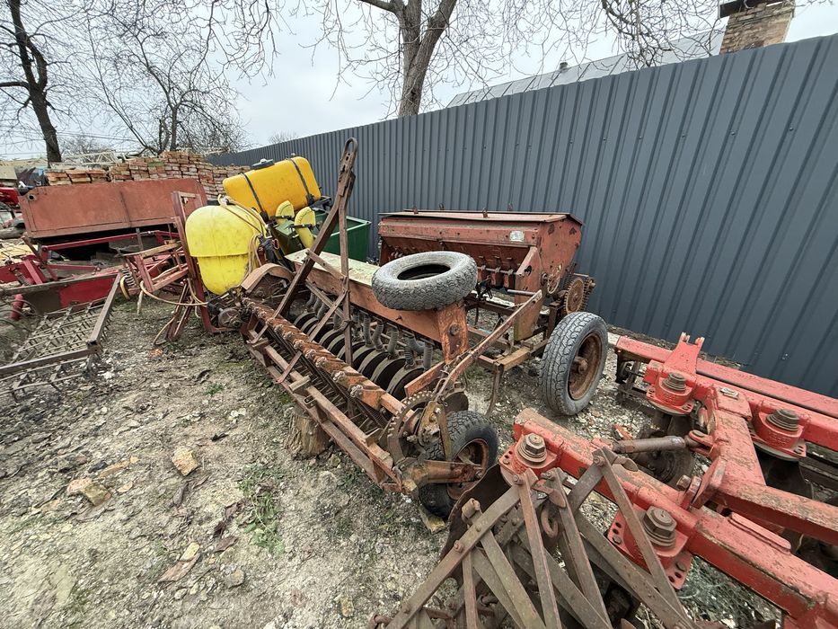 Сівалка зернова сз 3/6 робочий стан