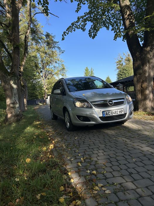 Opel Zafira 2010