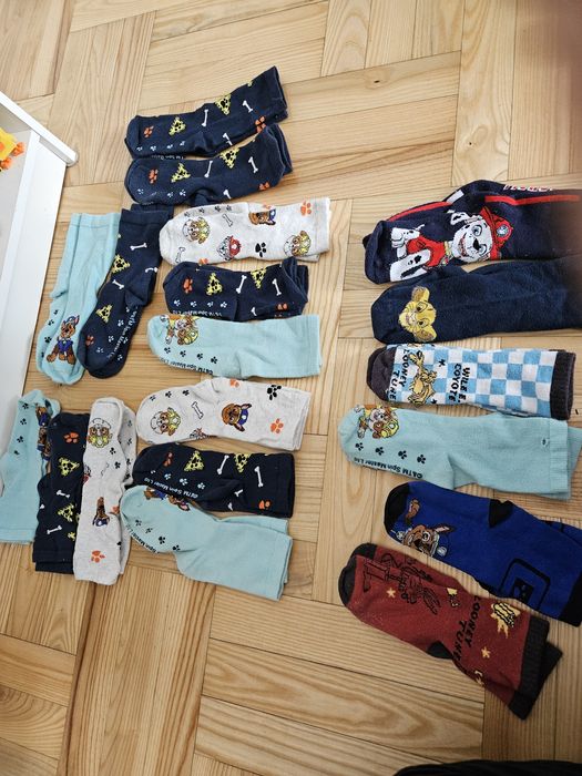 Skarpety antypoślizgowe h&m r25-30 plus gratis