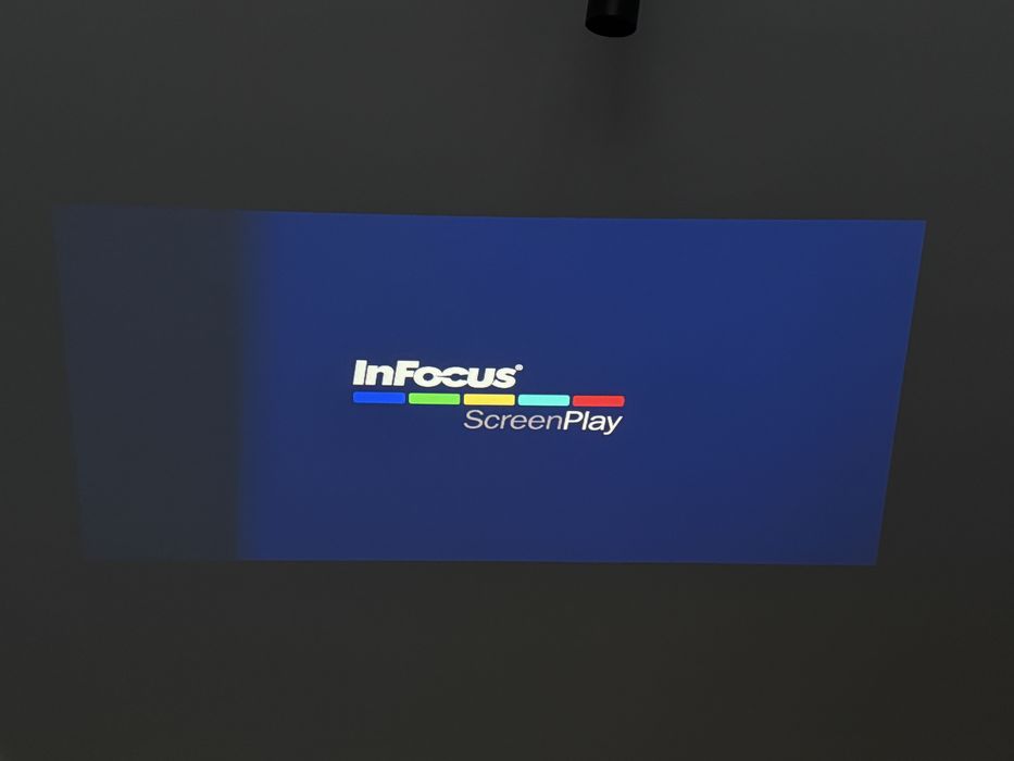 Projektor InFocus ScreenPlay 4805