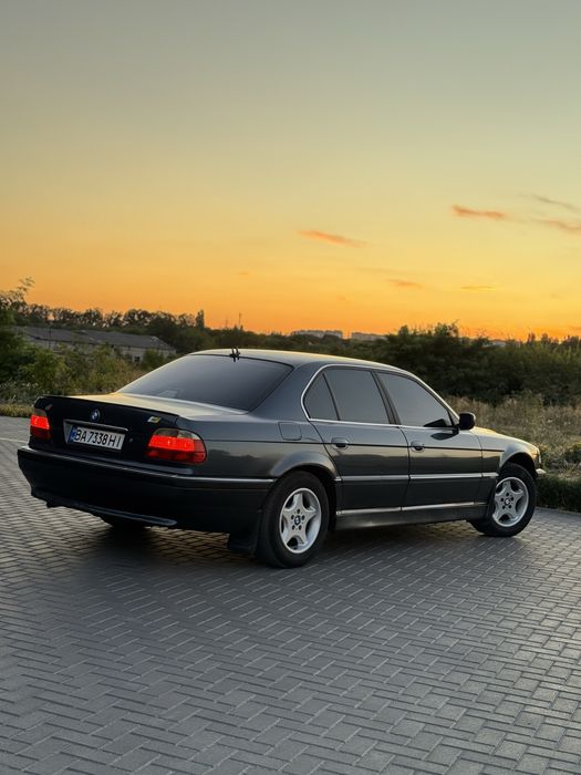 BMW 7 Series 1999 VIN WBAGE410X0DN18029 фото оголошення 3 з 13