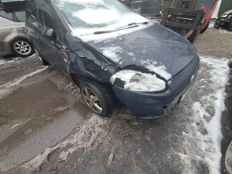 2010 Fiat Grande Punto 1.4 78km 350A1000 Silnik Skrzynia Części