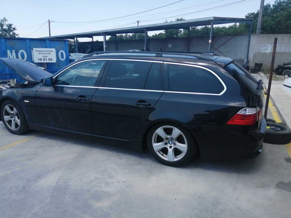 Para peças BMW 5 Touring (E61) 520D ano 2008