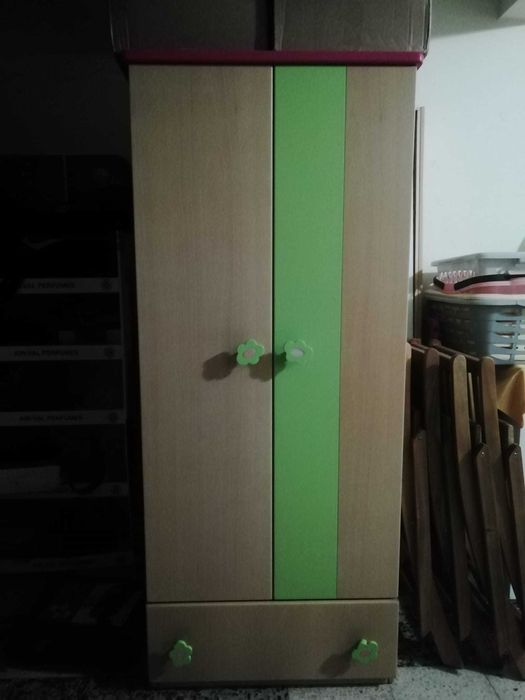 Roupeiro Quarto Menina 2 Portas + 1 gaveta