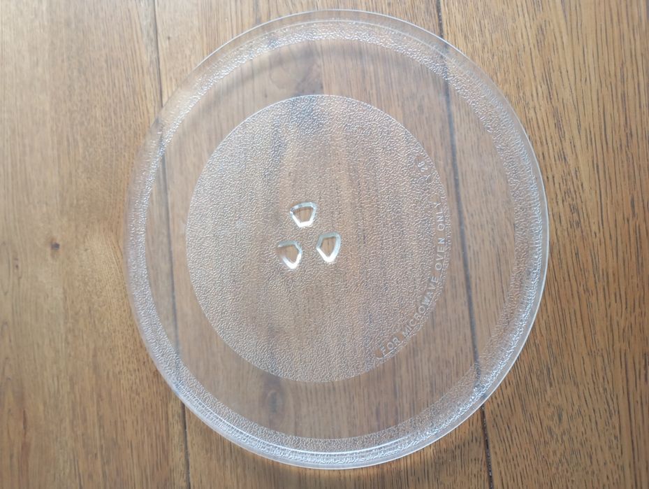 Prato de microondas diâmetro 32 cm.