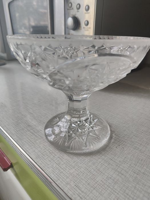 Misa na nozcce porcelanowa