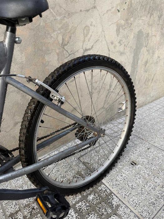 Bicicleta Vermelha G-Treck
