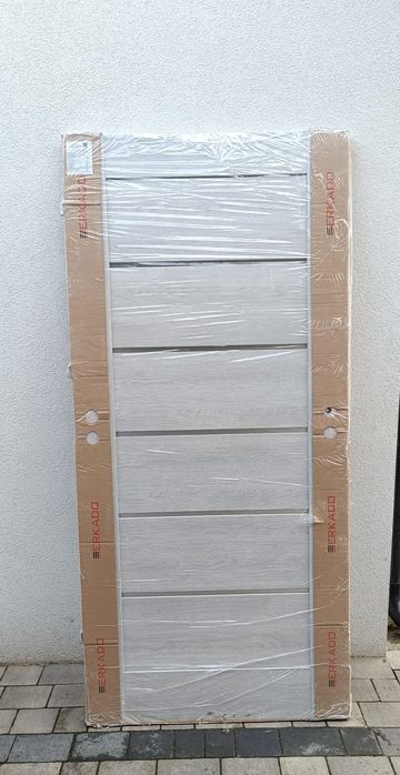 Drzwi wewnętrzne lewe erkado 90 cm daglezja