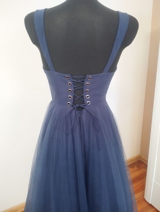 Sukienka granatowa wieczorowa