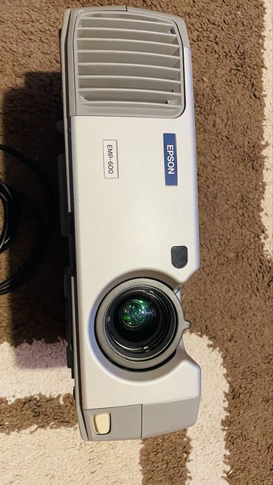 Projektor multimedialny EPSON EMP-600 uszkodzony