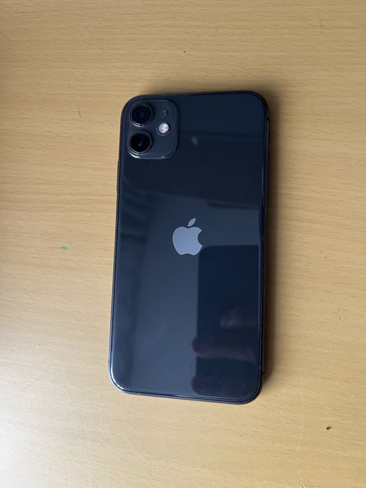 iPhone 11.    128Gb.  Черный.