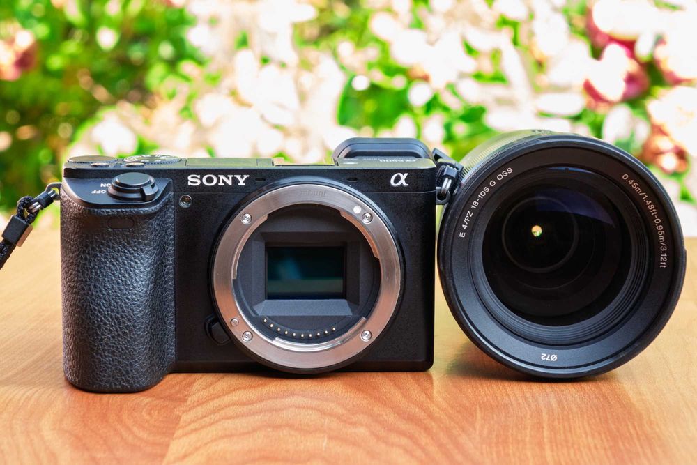 Sony A6500 + Sony E 18-105mm f/4 G OSS
