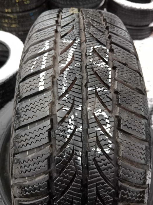 Opona używana zimowa 185/60R14 Sportiva Snow Win 2 1szt.