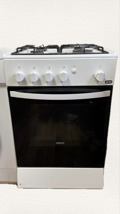Плита газова zanussi