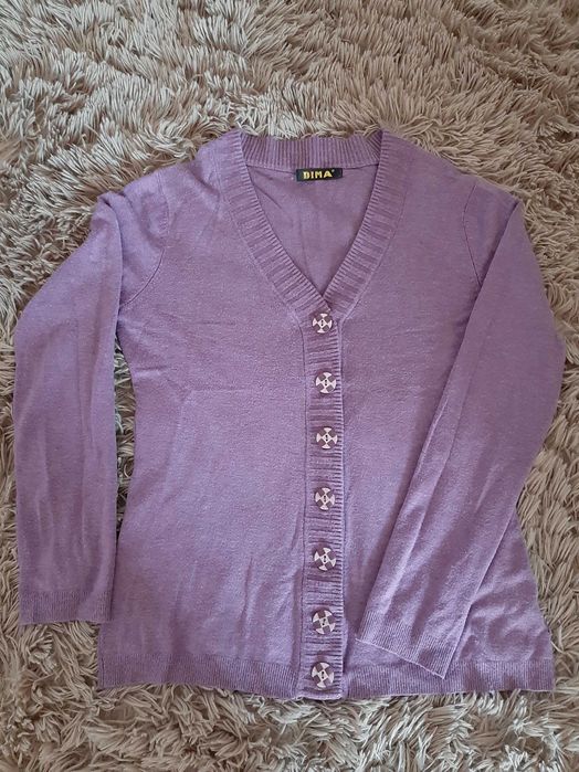 Sweter na guziczki