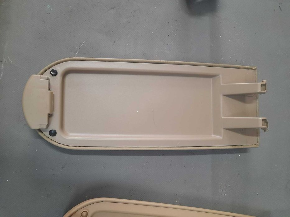 Tampa apoio braço Vw Golf Beetle Audi A4 A6 e puxador porta