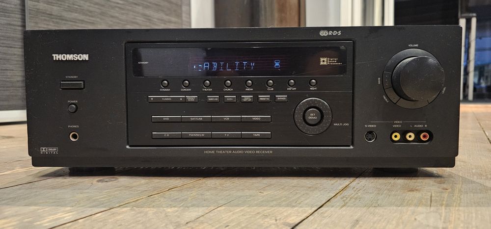 Amplituner kina domowego Thomson DPL 500