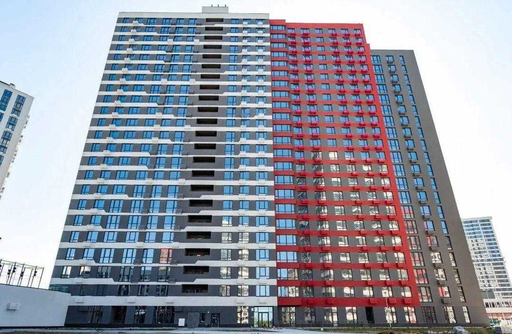 Продаж!!! 2-кімнатна квартира Варшавський 3 зданий будинок