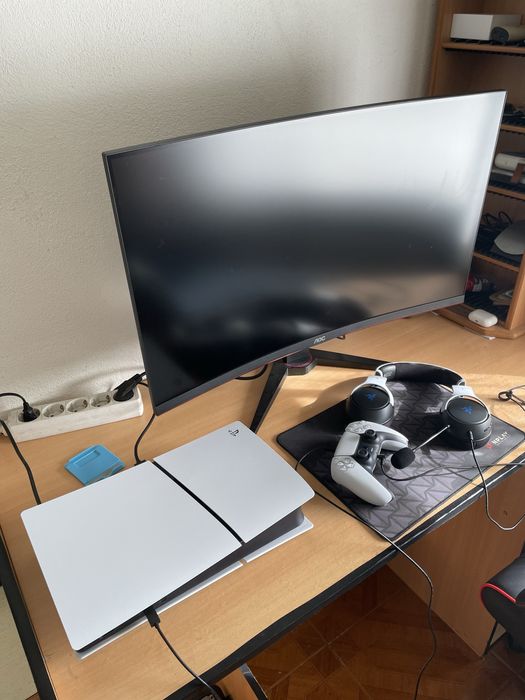 PS5 + Monitor 240Hz + Razer – Como Novo – Fatura – Pack Gaming