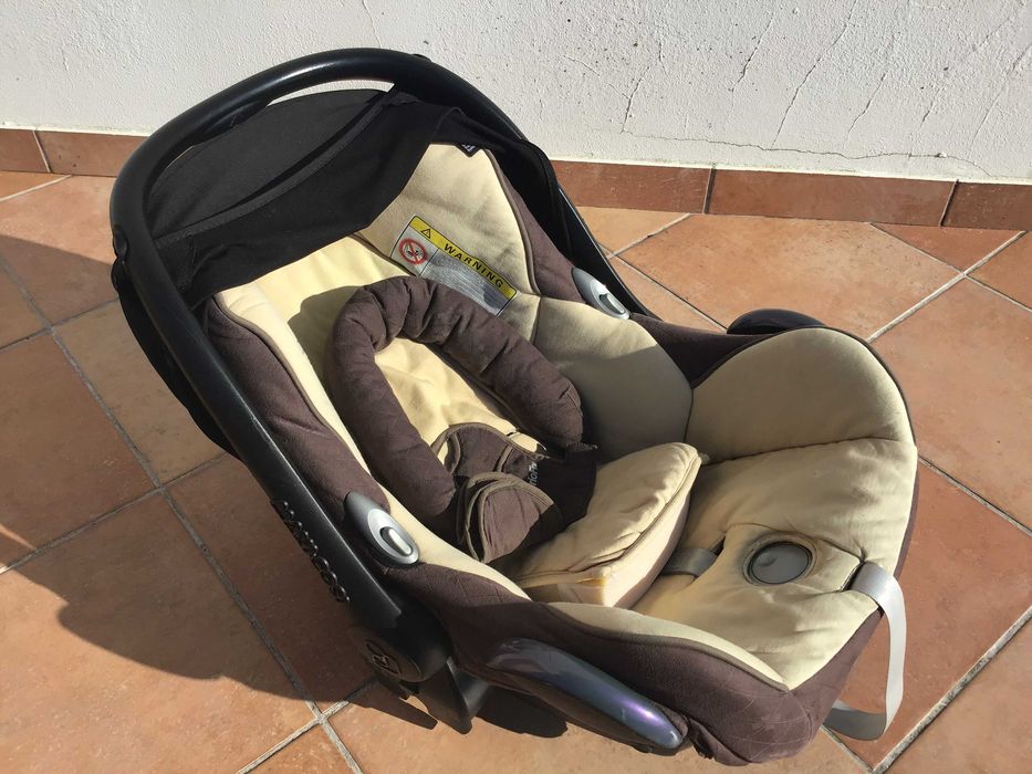 Carrinho passeio bebe BEBECONFORT + Cadeira auto ovo MAXICOSI