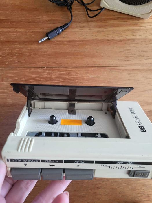 Leitor Cassetes + Colunas (Anos 80)