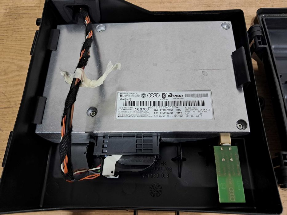 Audi A4 B8 A5 8T Q5 moduł sterownik bluetooth